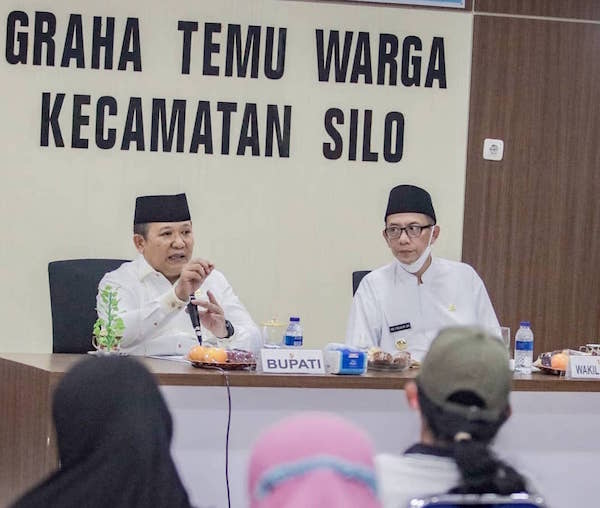 Dengan Temu Masyarakat di Desa, Bupati Jember Formulasikan Pelayanan yang Terbaik